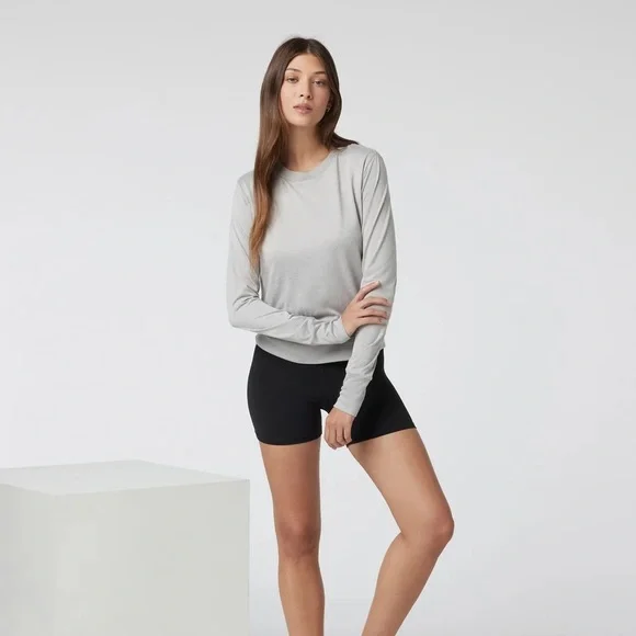 Vuori light heather grey Daydream Crew long sleeve tee shirt - Large - Picture 2 of 6